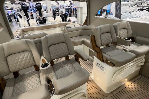 43ft Front Runner Yacht For Sale