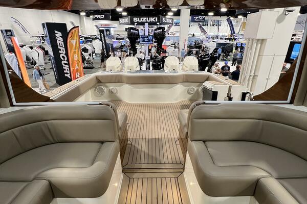 43ft Front Runner Yacht For Sale