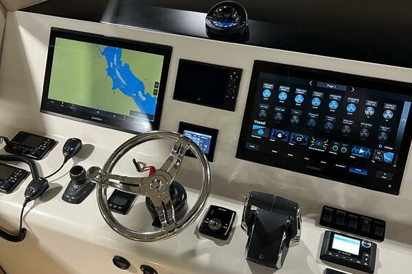 43ft Front Runner Yacht For Sale