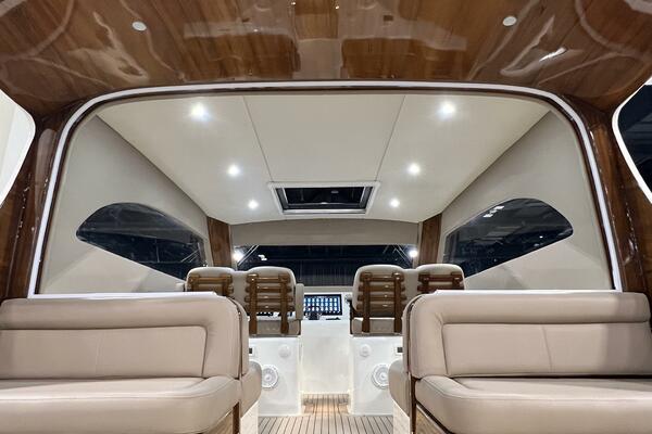 43ft Front Runner Yacht For Sale