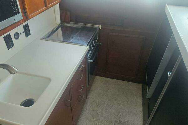 1984 Ocean Yachts 46