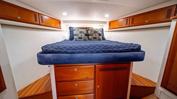 Miss B Havin 40ft Cabo Yacht For Sale