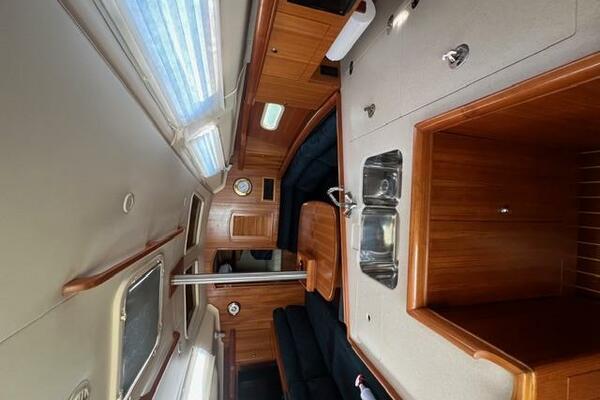 35ft Hunter Yacht For Sale