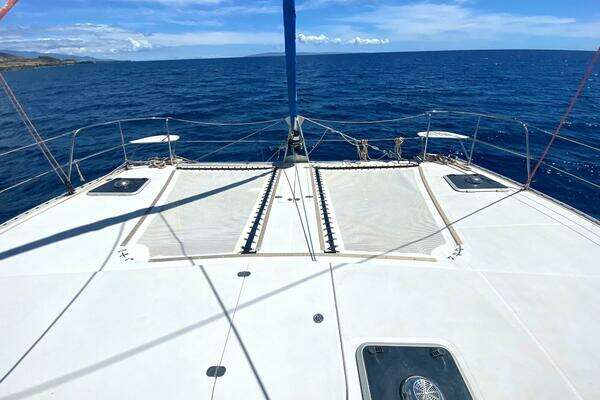 PDQ Antares Yacht For Sale