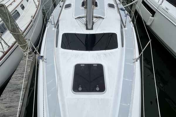 Celtic Knots 34ft Hunter Yacht For Sale