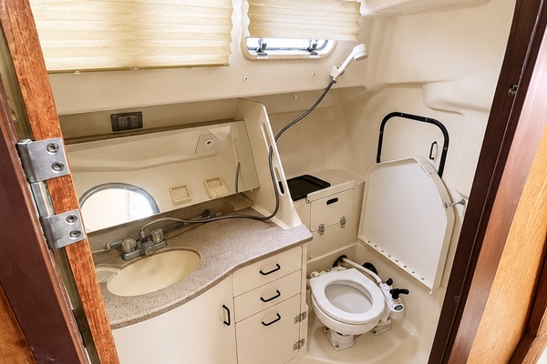 Celtic Knots 34ft Hunter Yacht For Sale