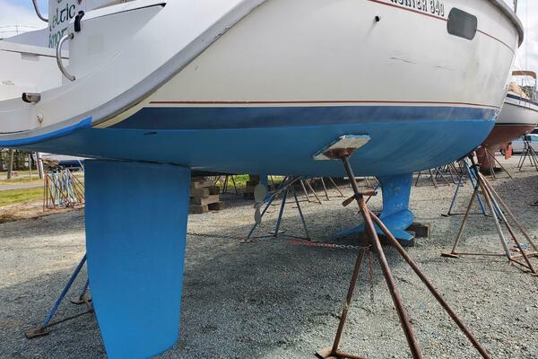 Celtic Knots 34ft Hunter Yacht For Sale