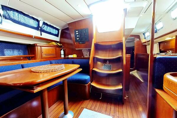 2003 Beneteau Oceanis 42 CC