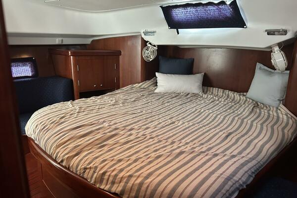 2003 Beneteau Oceanis 42 CC