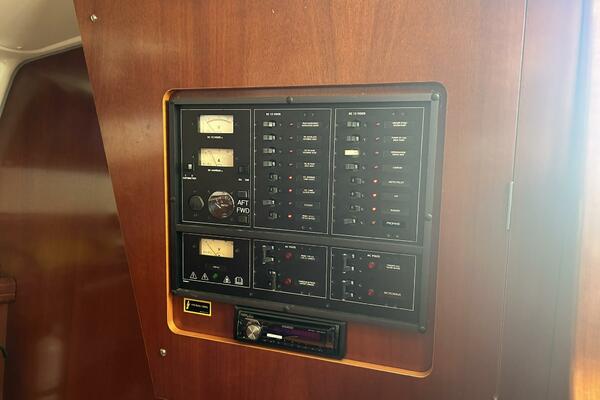 2003 Beneteau Oceanis 42 CC