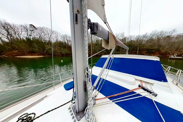 2003 Beneteau Oceanis 42 CC