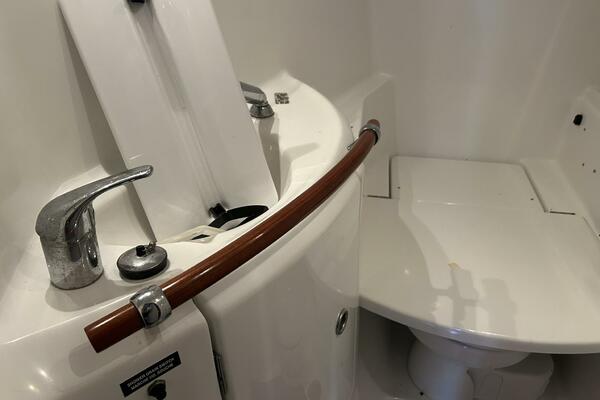 2003 Beneteau Oceanis 42 CC