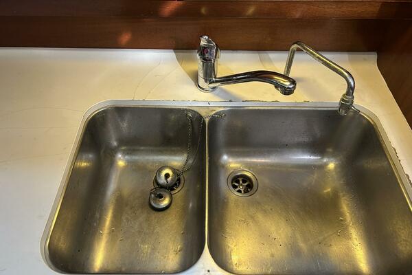 2003 Beneteau Oceanis 42 CC