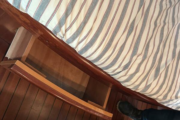 2003 Beneteau Oceanis 42 CC