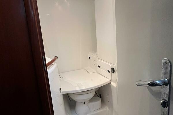 Sea No Evil 42ft Beneteau Yacht For Sale