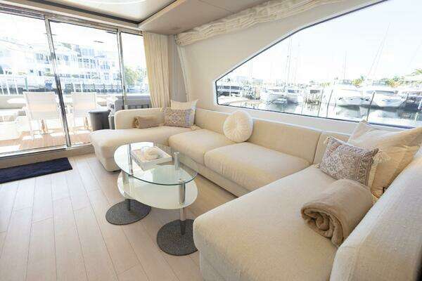 Azimut Fly Yacht For Sale