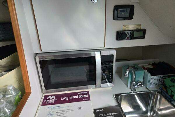 Photo of the 1998 Tiara Yachts Coronet "SLAINTE"