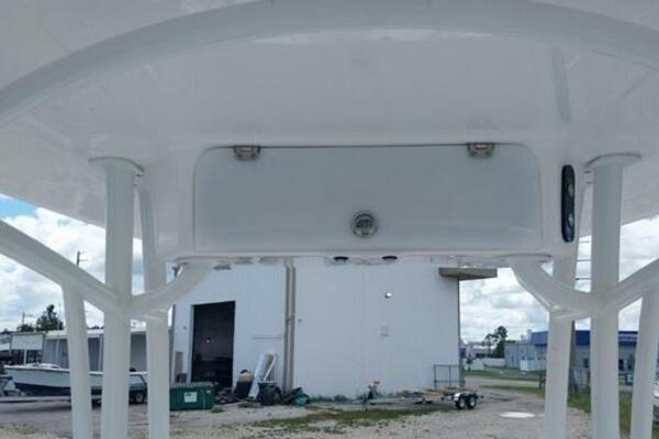 24ft Center Console Yacht For Sale