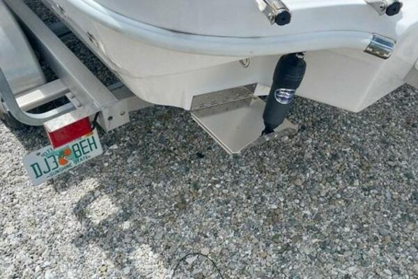 24ft Center Console Yacht For Sale