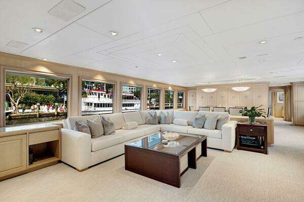 Photo of the 1995 Christensen Tri-Deck "CHANSON"