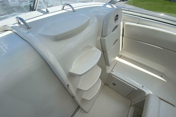 31ft Triton Yacht For Sale