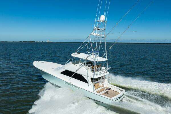 2007 Viking 64