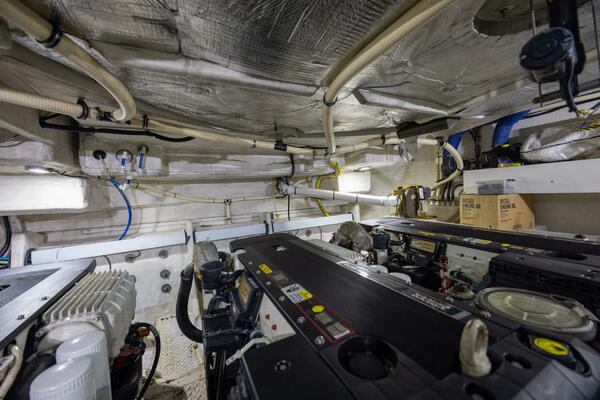 2013 Cruisers Yachts 540 Motor Yacht