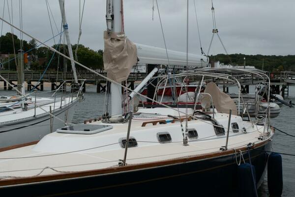 35ft Tartan Yacht For Sale