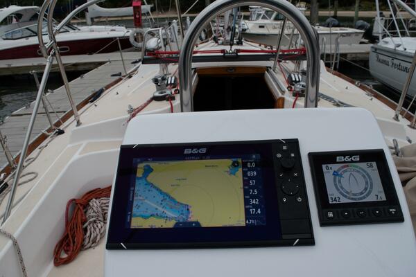 35ft Tartan Yacht For Sale