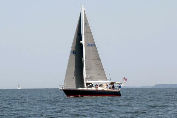35ft Tartan Yacht For Sale