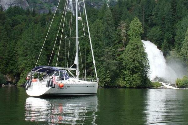 A Beautiful Day  39ft Beneteau Yacht For Sale