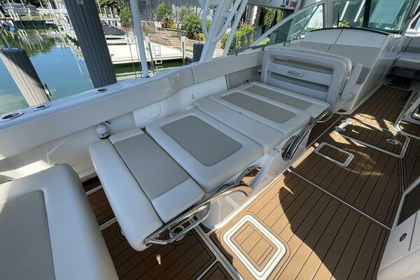 Tranquility 32ft Boston Whaler Yacht For Sale