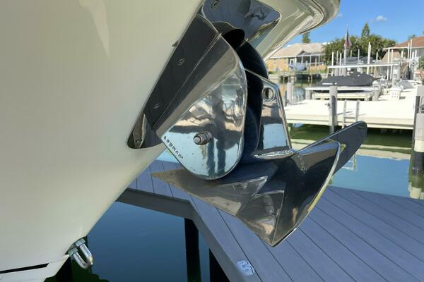 Tranquility 32ft Boston Whaler Yacht For Sale