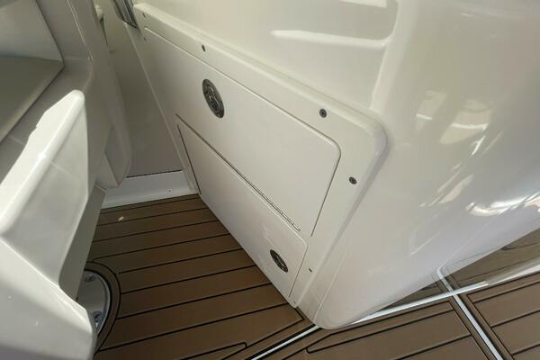Tranquility 32ft Boston Whaler Yacht For Sale