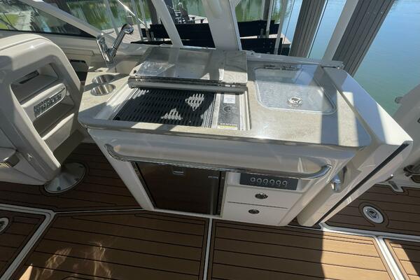 Tranquility 32ft Boston Whaler Yacht For Sale