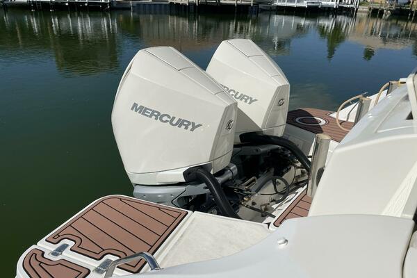 Tranquility 32ft Boston Whaler Yacht For Sale