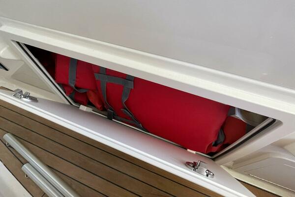 Tranquility 32ft Boston Whaler Yacht For Sale