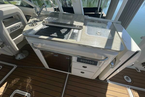 Tranquility 32ft Boston Whaler Yacht For Sale