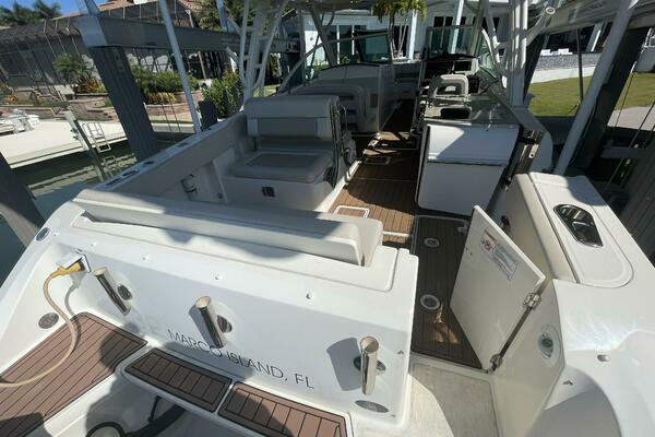 Tranquility 32ft Boston Whaler Yacht For Sale