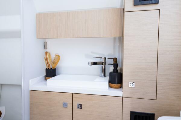 38ft Wellcraft Yacht For Sale