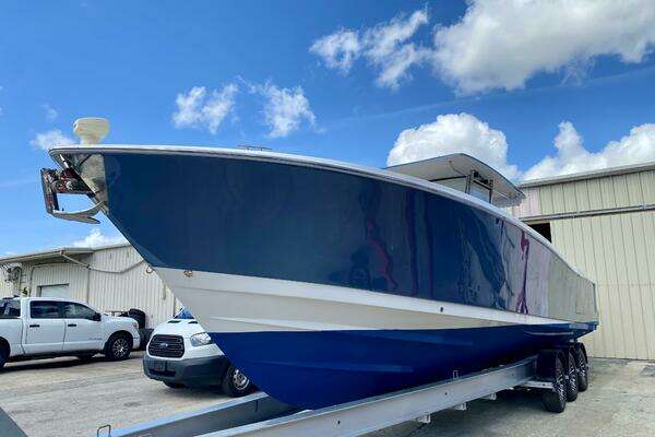 39-ft-Fishing Raptor-2023-390 Solarium- Sarasota Florida United States  yacht for sale