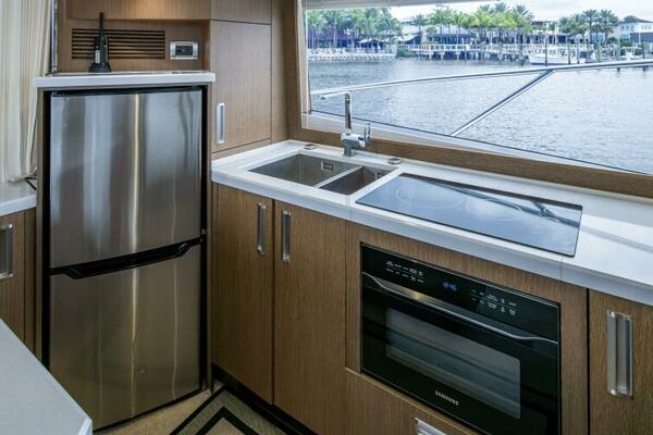 Sunshine 55ft Galeon Yacht For Sale