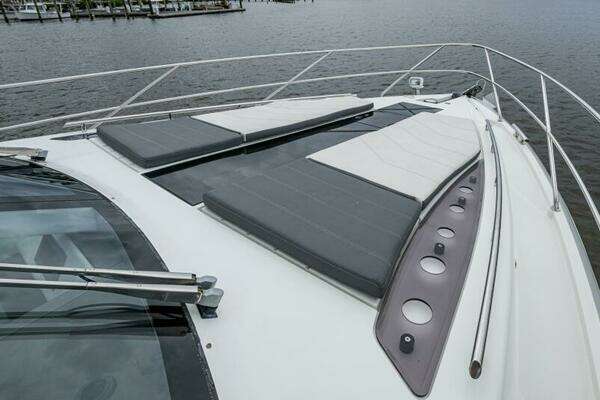 Galeon 550 Fly Yacht For Sale