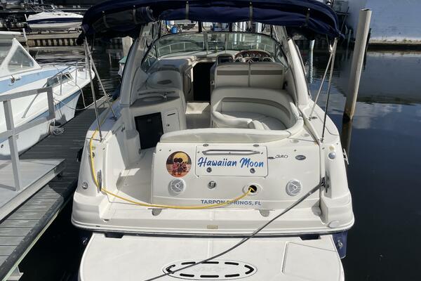 32ft Sea Ray Yacht For Sale