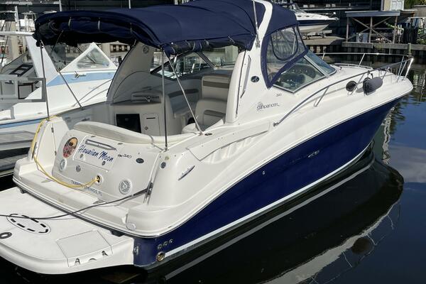 32ft Sea Ray Yacht For Sale