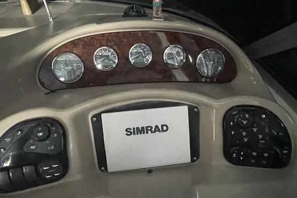 32ft Sea Ray Yacht For Sale