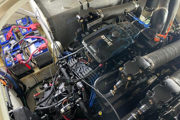 32ft Sea Ray Yacht For Sale