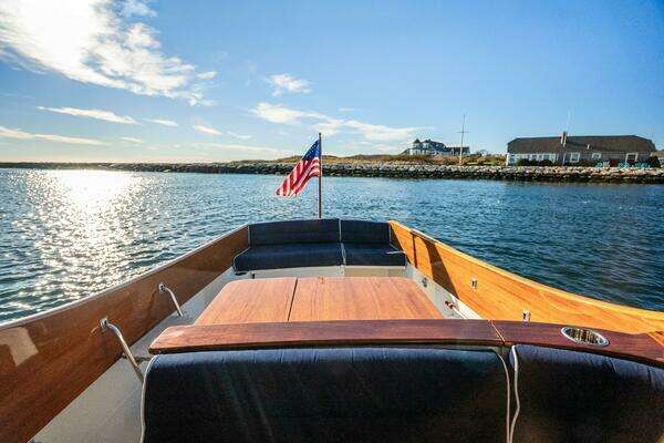 Hinckley Hinckley Picnic Boat 36 EP Yacht For Sale