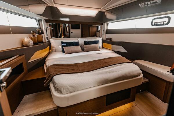 44ft Wellcraft Yacht For Sale