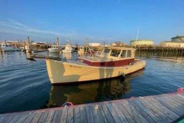 Photo of the 1981 Holland 32 Sport Cruiser